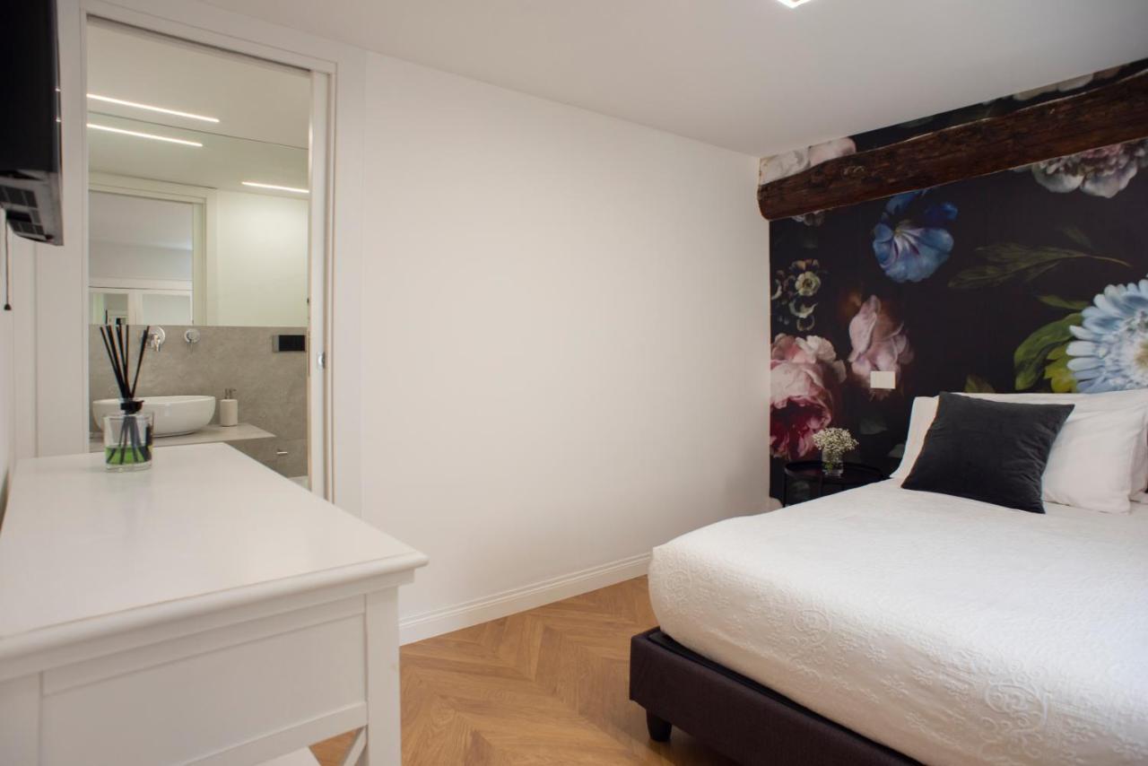Apartamento Dimora Scura Nápoles Exterior foto